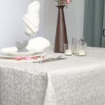 TISCHDECKE HALBLEINEN, JACQUARD, „Kleefond“