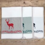 Geschirrtuch mit Herz-Motiven, Jacquard Gewebe aus Naturfasern im alpenländischen Stil, verschiedene Farben