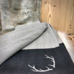 Verschließbarer Brotkorb, Hirschgeweih Motiv, Landhaus stil alpenländisch, aus Merino- und Baumwolle, CORGN