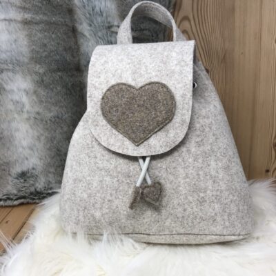 Filzrucksack Wanderrucksack, Alpenstil chic, aus aus echtem Filz, „Erica“, Farbe beige