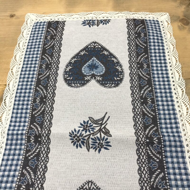 Tischläufer mit Herzen Motiv und Spitze, Landhausstil, blau „i cörs A163“