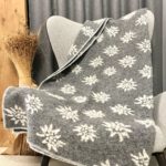 Flauschige Webpelzdecke, zweiseitige Kuscheldecke, Farbe anthrazit grau, Einzel- und Doppelgröße