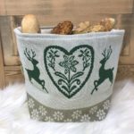 Verschließbarer Brotbeutel Hirsch, Herz und Edelweiß Motiv, Landhausstil alpenländisch, 100% Baumwolle, Farbe grün