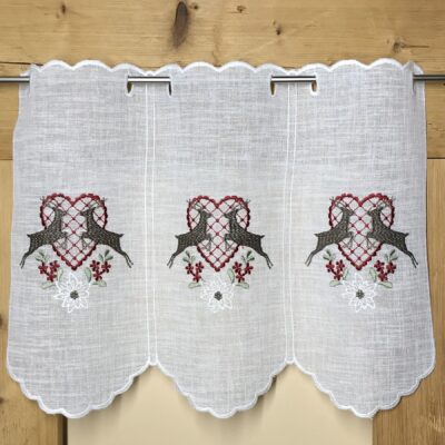 Scheibengardine Hirsch & Herz im Tiroler Landhausstil, Bestickt, Höhe 35 cm – 6357