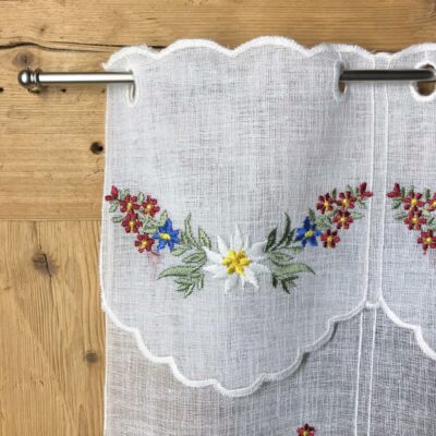 Scheibengardine bestickt mit Alpenblumen, Landhausstil, Shabby Chic, Bistrogardine, Fensterdeko, 6961
