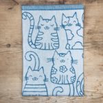 Geschirrtuch mit Katzen Motiv, grau, 100% Baumwolle, 43×65 cm