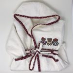 Kinderbademantel mit Kapuze und Taschen, Stickmuster Bären,  von 1 bis 6 Jahren, 100% Baumwolle Frottee, Farbe Grün