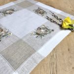 Ostern Deckchen mit Osterhase und Ostereier, 44×44 cm