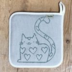 Topflappen mit Katzenmotiv, 18×18 cm, Farbe Beige