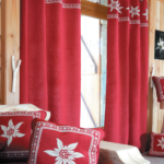 Bettwäsche alpenländisch mit Herzen, für Einzel- und Doppelbett, rot VERB