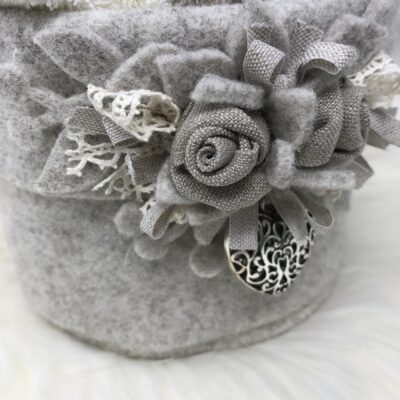 Filzkorb für Gästehandtücher, Badorganizer im Shabby Chic