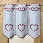 Scheibengardine karriert im alpinen Landhaus-Stil, mit besticktem Herzmotiv, rot beige 7153 bis 55