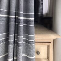 Vorhänge nach Maß, verdunkelnd und feuerbeständig, Glanzeffekt, einfarbig, verschiedene Farben, „cosy“, Meterware