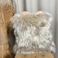 Fellkissen Landhausstil, 45 x 45 cm, grau