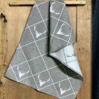 Filzkorb für Badetücher, mit Hirschgeweih, grau