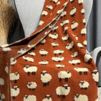 Wolldecke mit Blumen, grün, Chalet und alpiner Landhausstil, 150×170 cm + Doppeldecke