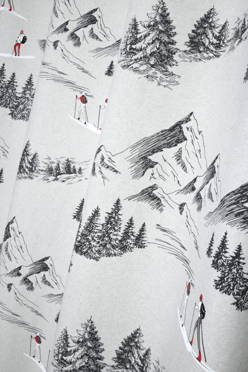 Vorhang mit Berg-, Skifahrer- und Winterlandschaftsmotiv, MONTETS 135×240 mit Ösen