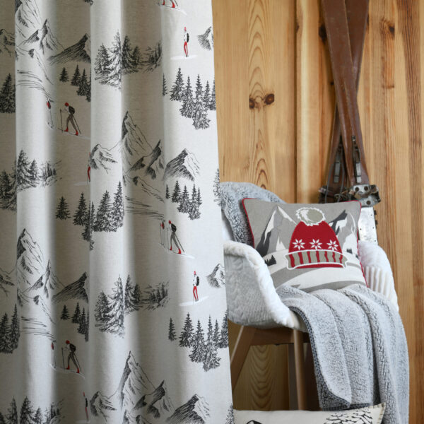 Vorhang mit Berg-, Skifahrer- und Winterlandschaftsmotiv, MONTETS 135×240 mit Ösen