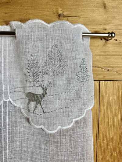Scheibengardine bestickt mit Hirsch und silbernem Wald, Landhausstil, elegant – M 7937