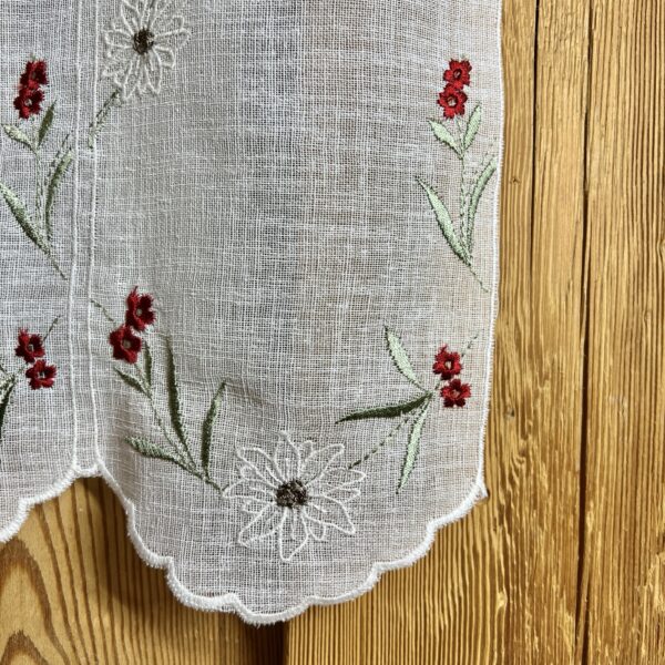 Scheibengardine im Landhausstil mit besticktem Blumenmotiv, Z- Campanula