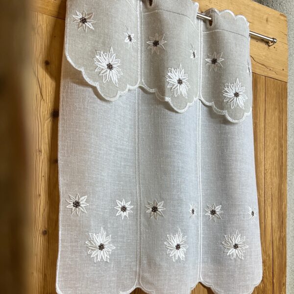 Scheibengardine mit Edelweiß, im Landhausstil mit besticktem Blumenmotiv, 3684