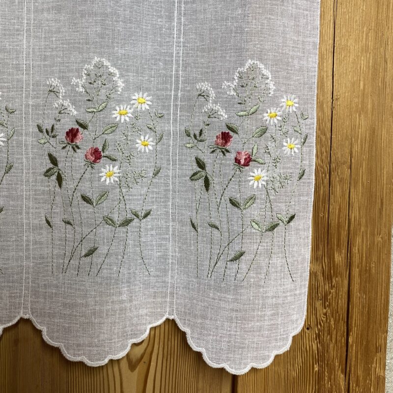 Scheibengardine mit Röschen und Margeriten, Landhausstil, M-8278