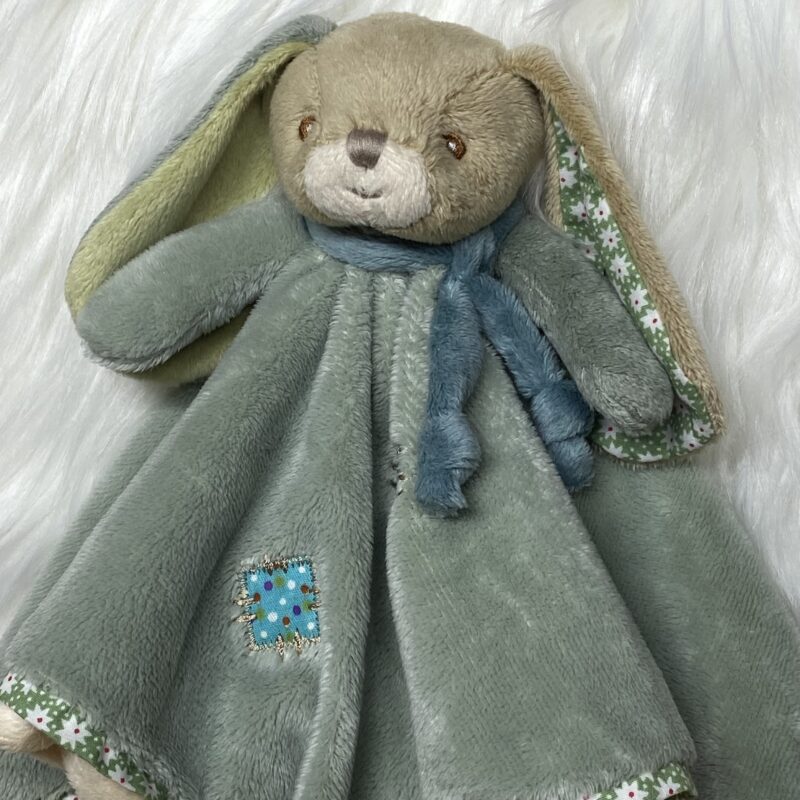 Doudou, Weiches Plüsch-Schmusetuch, BABY BIBI & BANJI